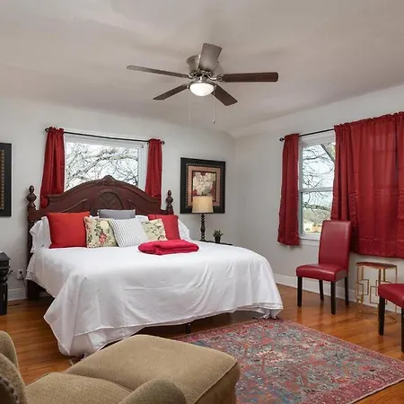 Summer Deal! Grand Performance Home In Downtown Fort Worth Stockyard, Globe Life, At&T