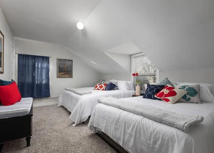 Grand Performance 3 Min To Downtown, Stockyard, At&t Holiday home Fort Worth