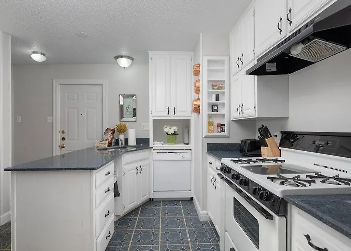 Holiday home Grand Performance 3 Min To Downtown, Stockyard, At&t *